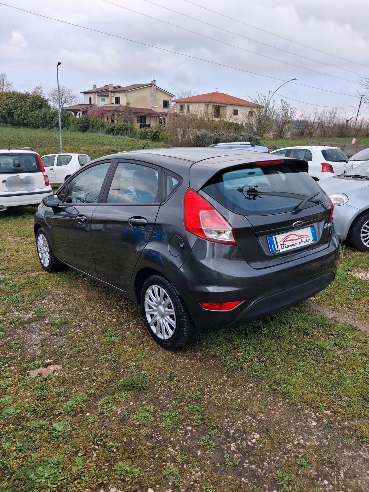Ford Fiesta 1.5 TDCi 95CV 5porte