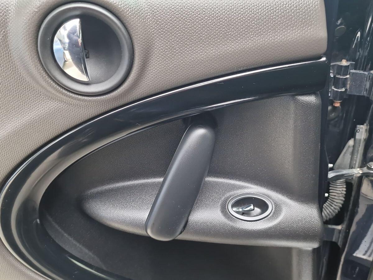 MINI COOPER D COUNTRYMAN ALL 4 4WD 1.6