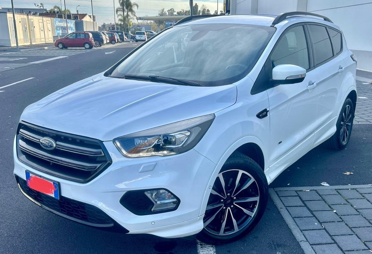 Ford Kuga 2.0 TDCI 150 CV S&S 4WD ST-Line Business