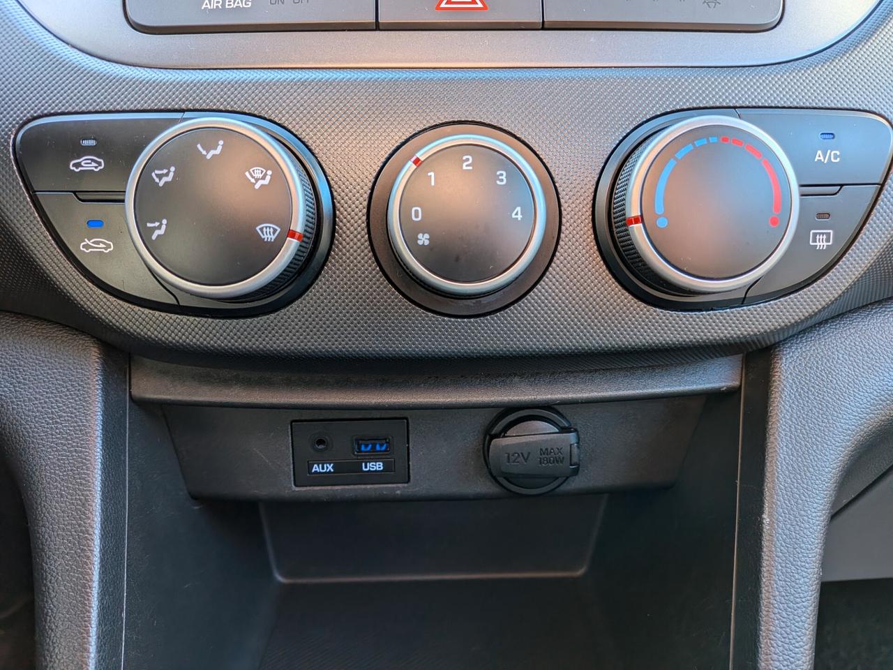 HYUNDAI i10 1.0 GPL BENZINA 69CV