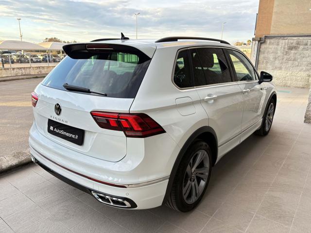 VOLKSWAGEN Tiguan 2.0 TDI 150 CV SCR DSG R-Line LUCI AMBIENTE