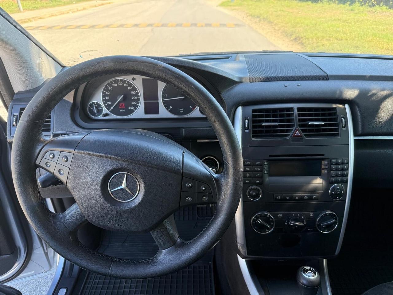 Mercedes-benz B cambio automatico