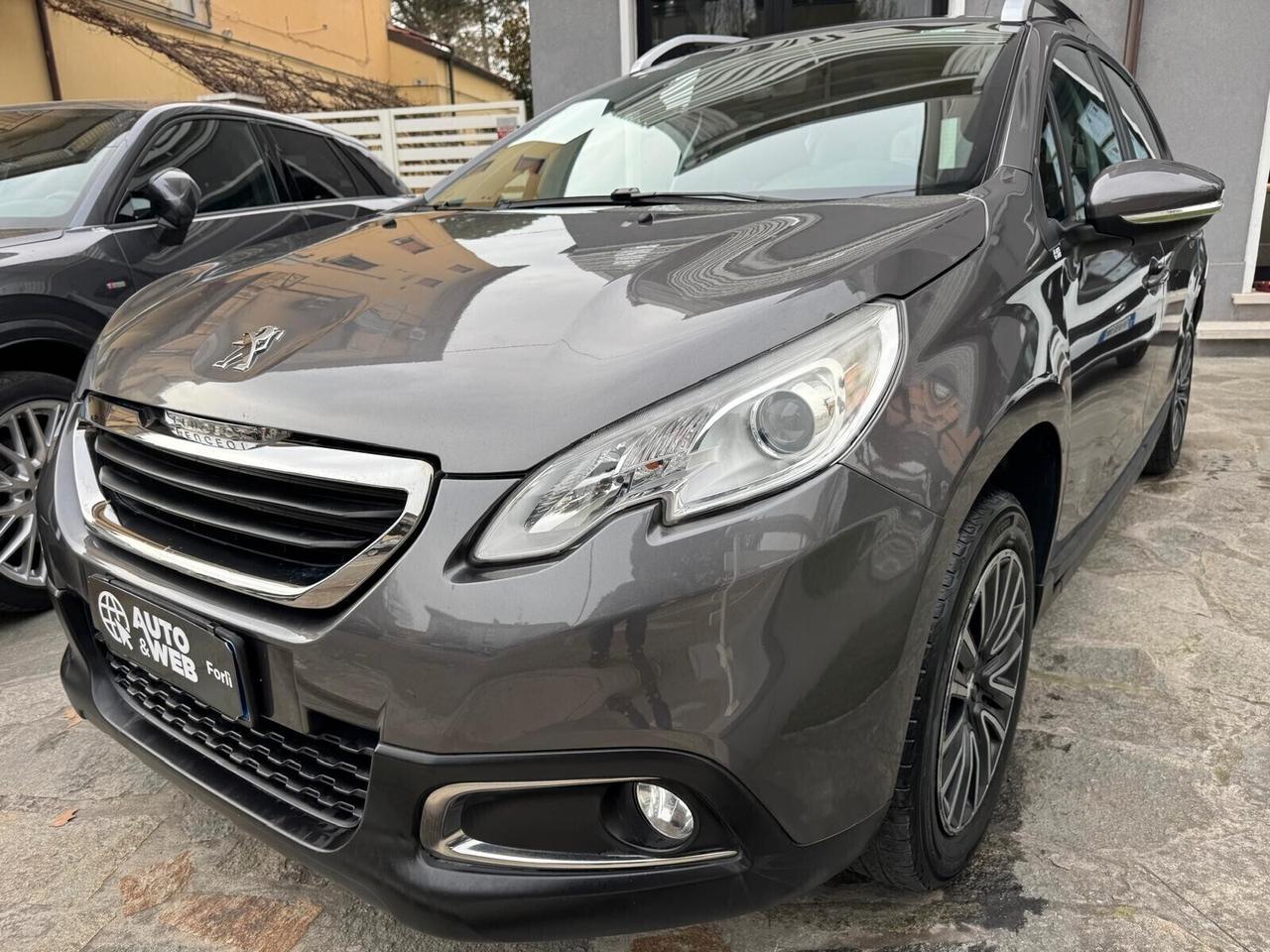 PEUGEOT 2008 PureTech 82 ALLURE GPL NEOPAT