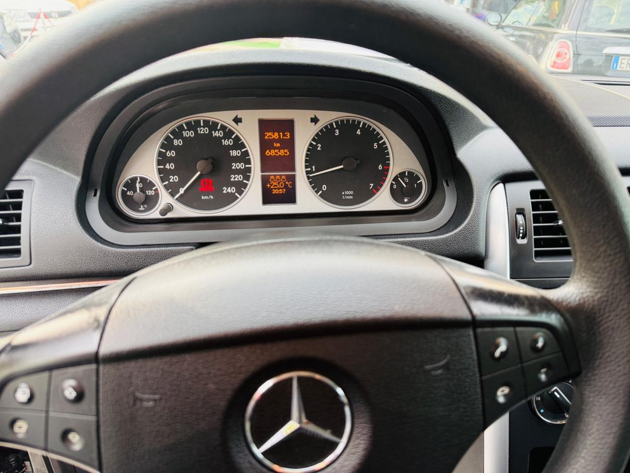 Mercedes-benz B 170 68.000 km!! Ok NEOPATENTATI