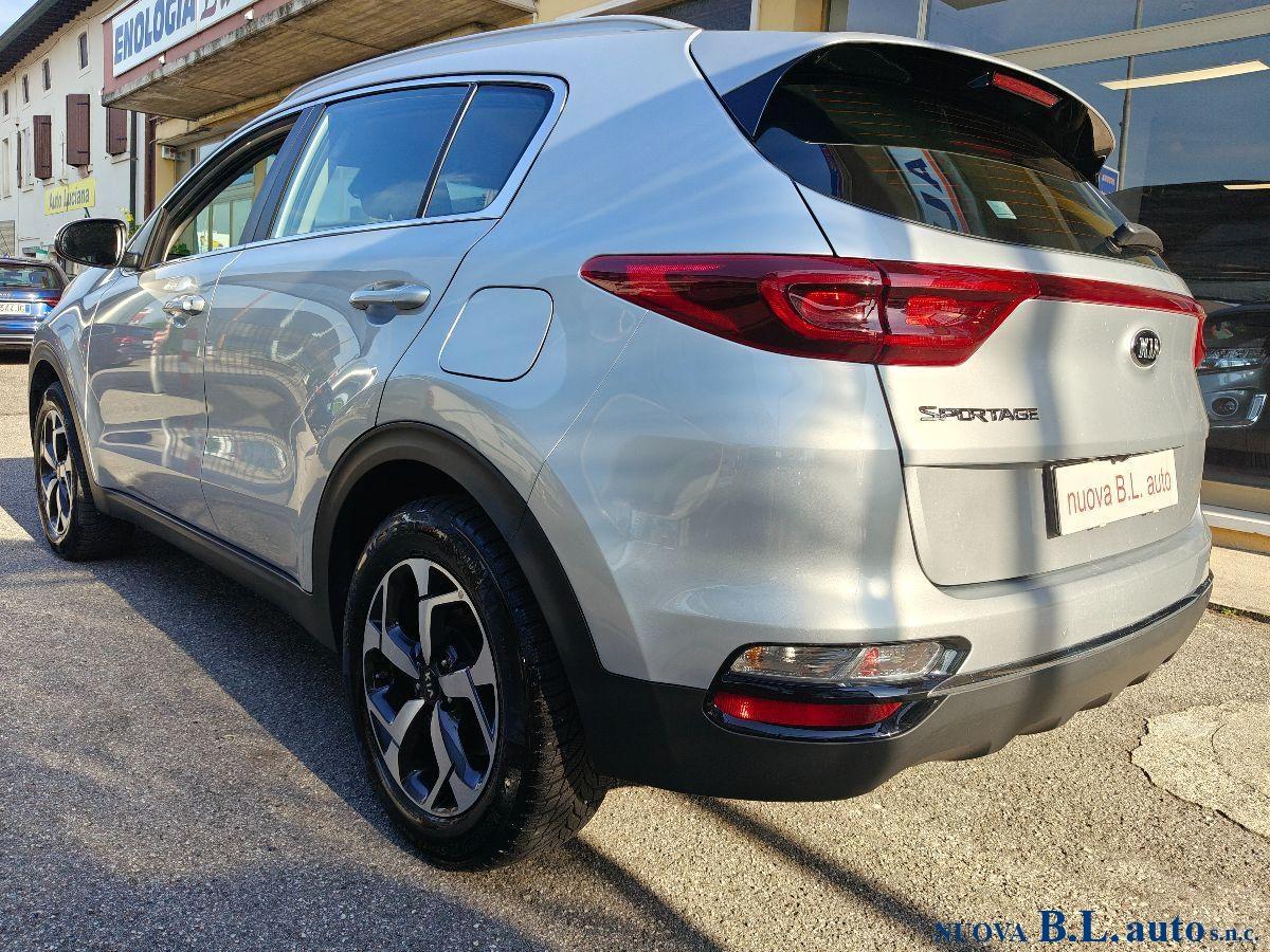 KIA - Sportage - 1.6 CRDI 115 2WD M.Hyb. Bus.Cl.