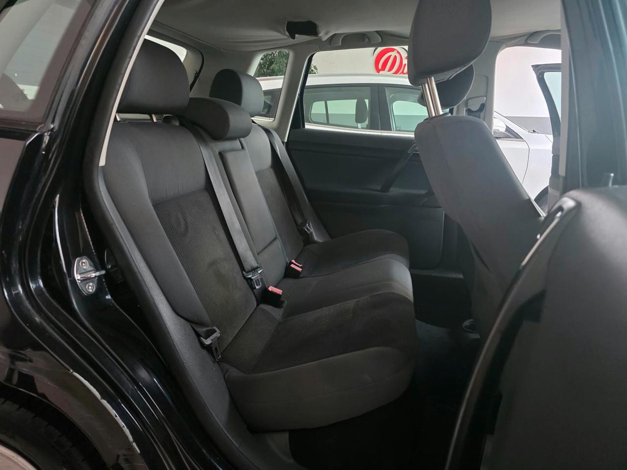 VOLKSWAGEN POLO 1.2 BENZINA 136.000 KM 2008