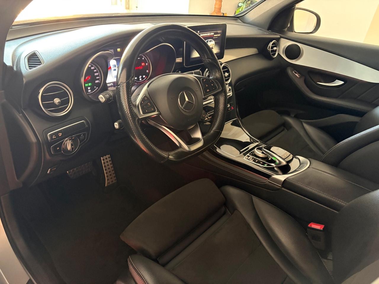 MERCEDES GLC 250 D PREMIUM 4 MATIC AUTO