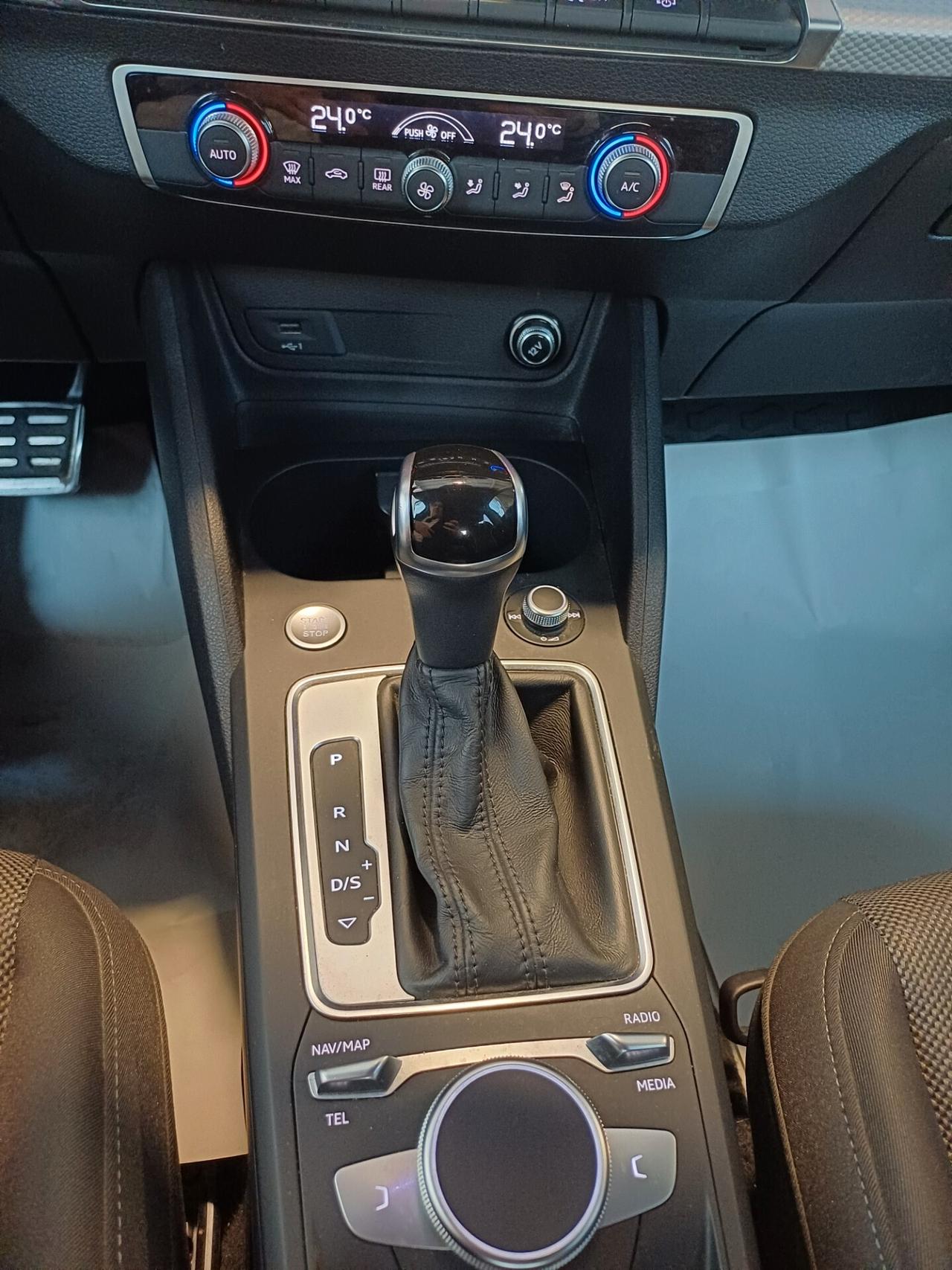 Audi Q2 35 TDI S tronic Black Edition