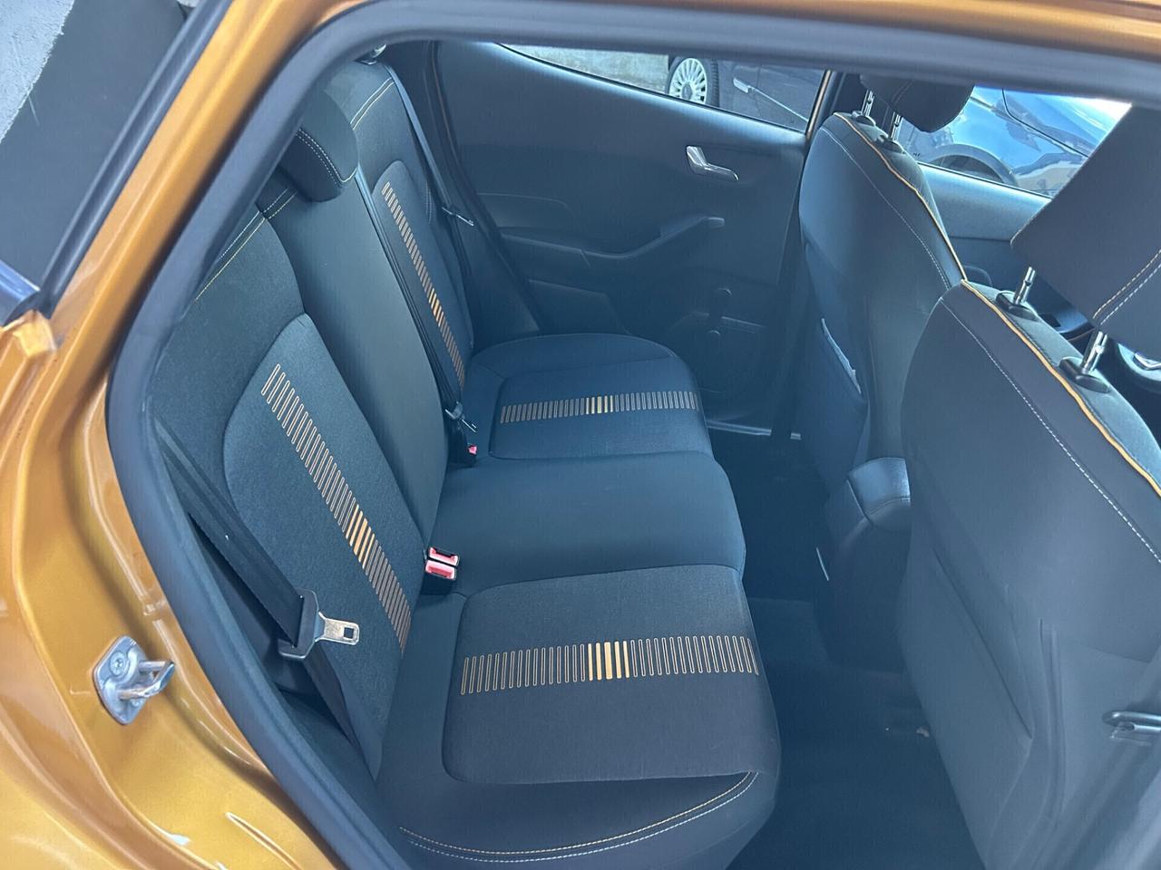 Ford Fiesta ACTIVE 1.0 Ecoboost NEOPATENTATI!!!