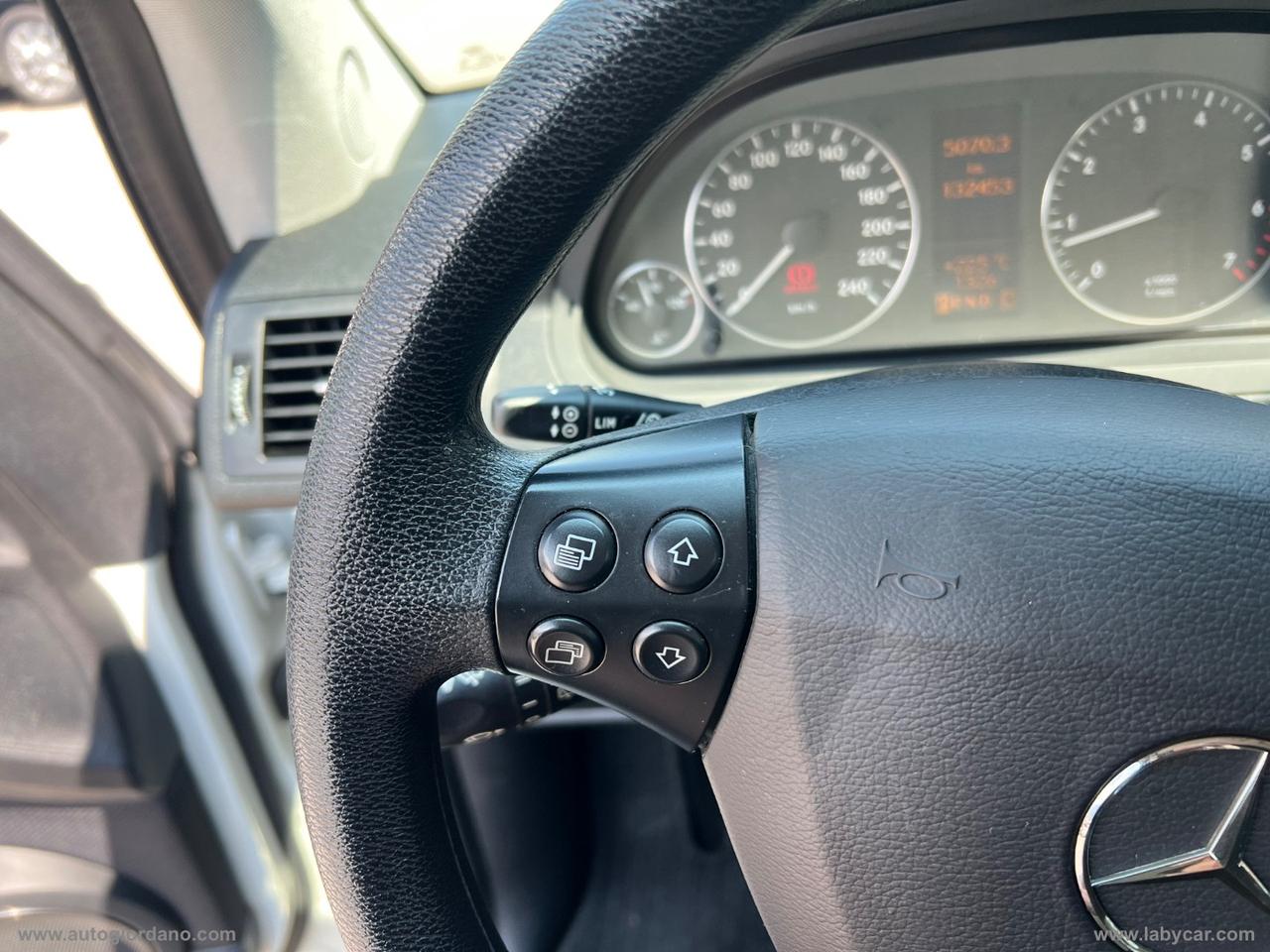MERCEDES-BENZ A 160 BlueEFFICIENCY Premium