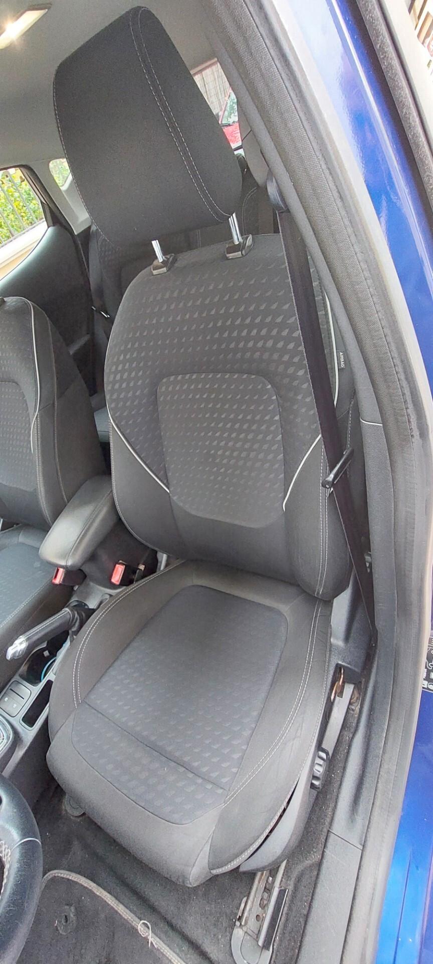 FIESTA 1,5 DIESEL 85 CV MODELLO VIGNALE NAVIGATORE TELEFONO LEGA CRUISE CONTROL IMPECCABILE