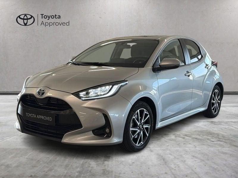 Toyota Yaris Hybrid Trend MY22