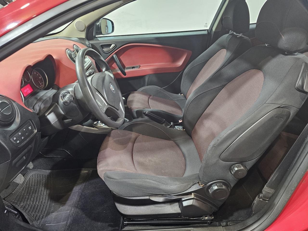 Alfa Romeo MiTo 1.4 78 CV GPL Distinctive Sport Pack