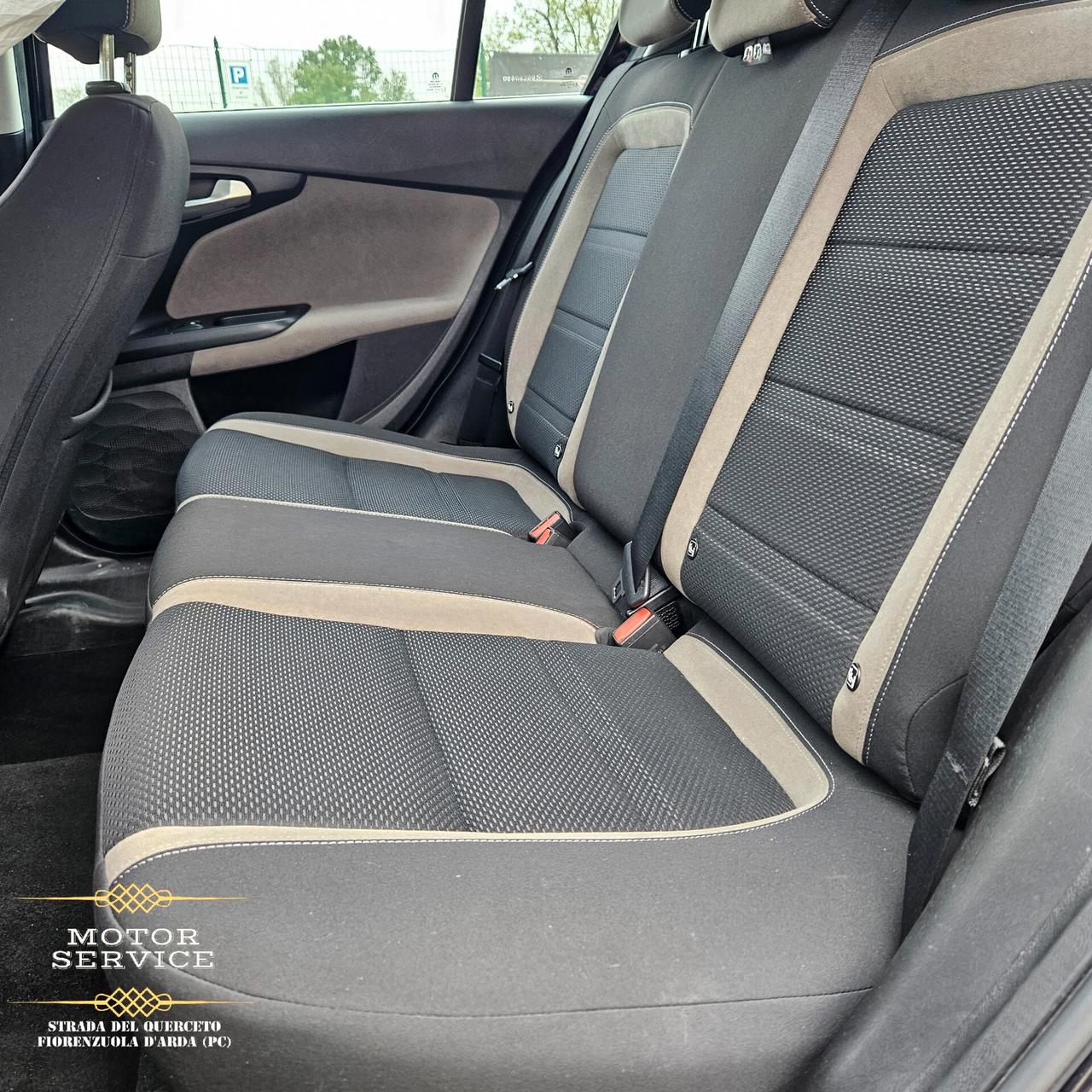Fiat Tipo 1.6 Mjt SW 120cv Lounge da 109€ mese FULL