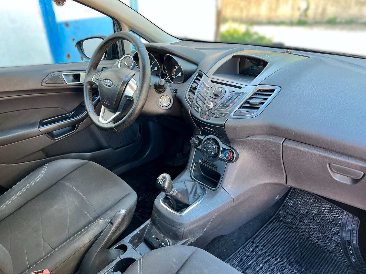 FORD FIESTA 1.2 Titanium 5p - 2014
