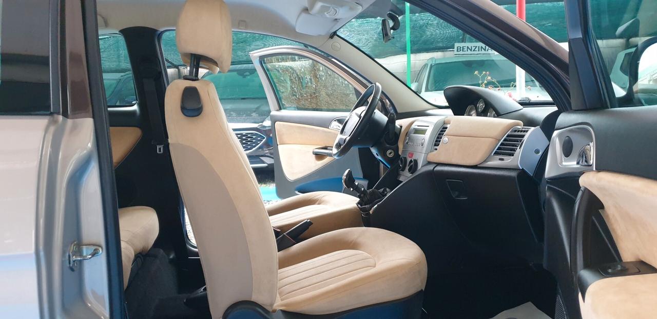LANCIA YPSILON 1.4 BENZINA G.P.L DI CASA 67MILA KM