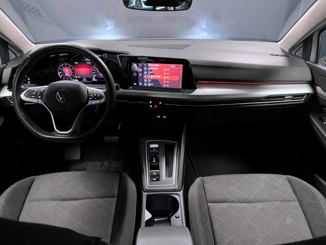 VOLKSWAGEN Golf 1.0 eTSI EVO DSG Life