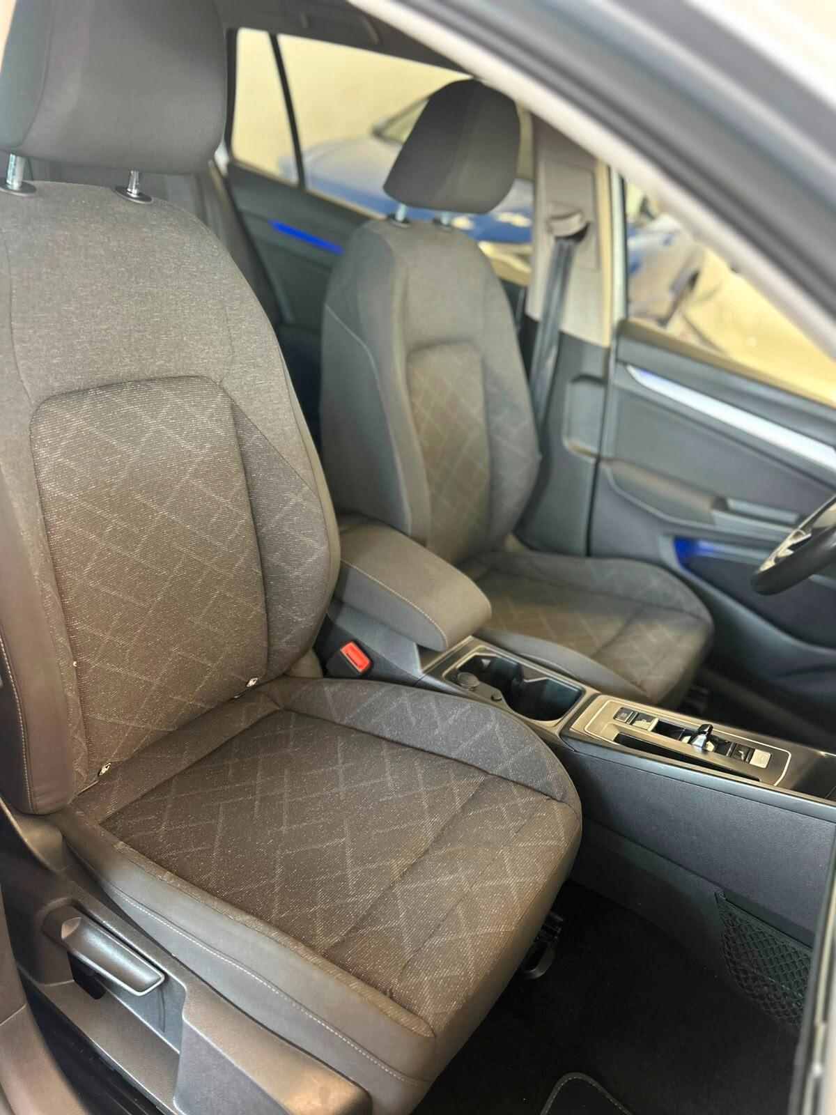 Volkswagen Golf Variant 2.0 TDI SCR DSG Life