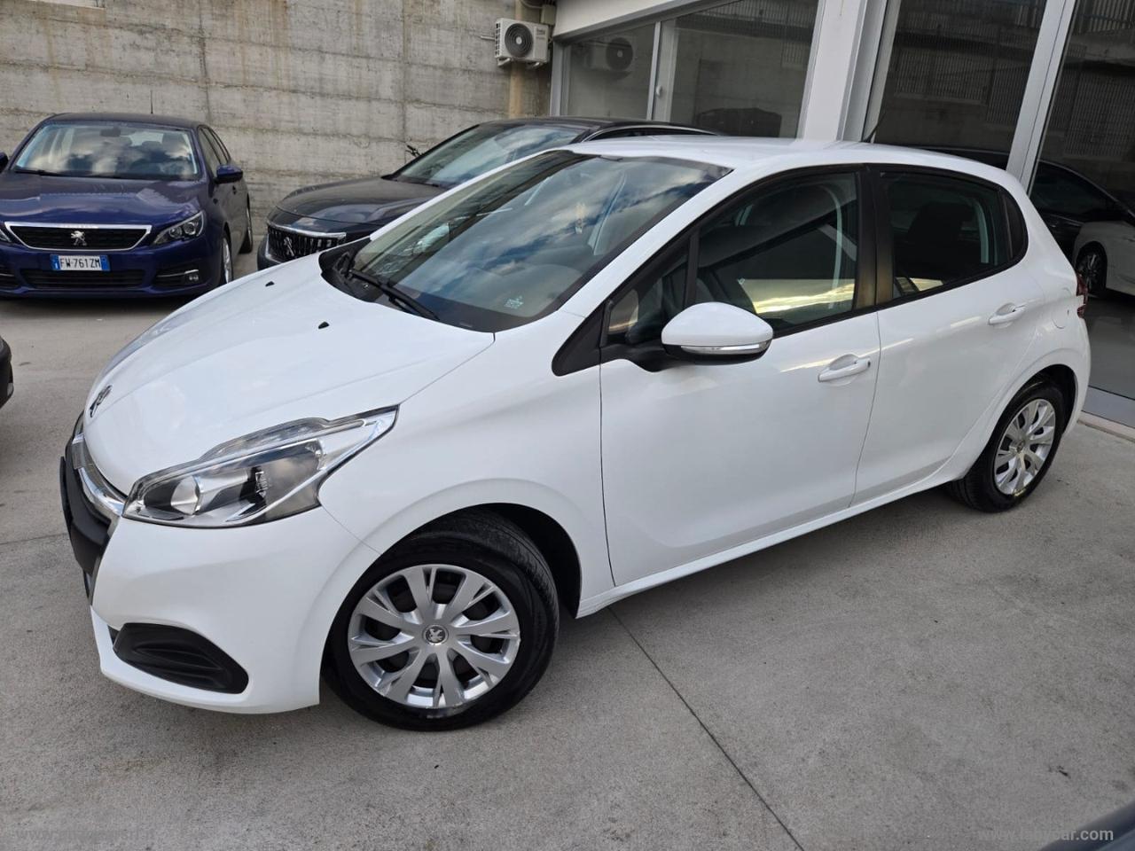 PEUGEOT 208 1.4 HDi 68 CV 5p. Active NEOPATENTATI