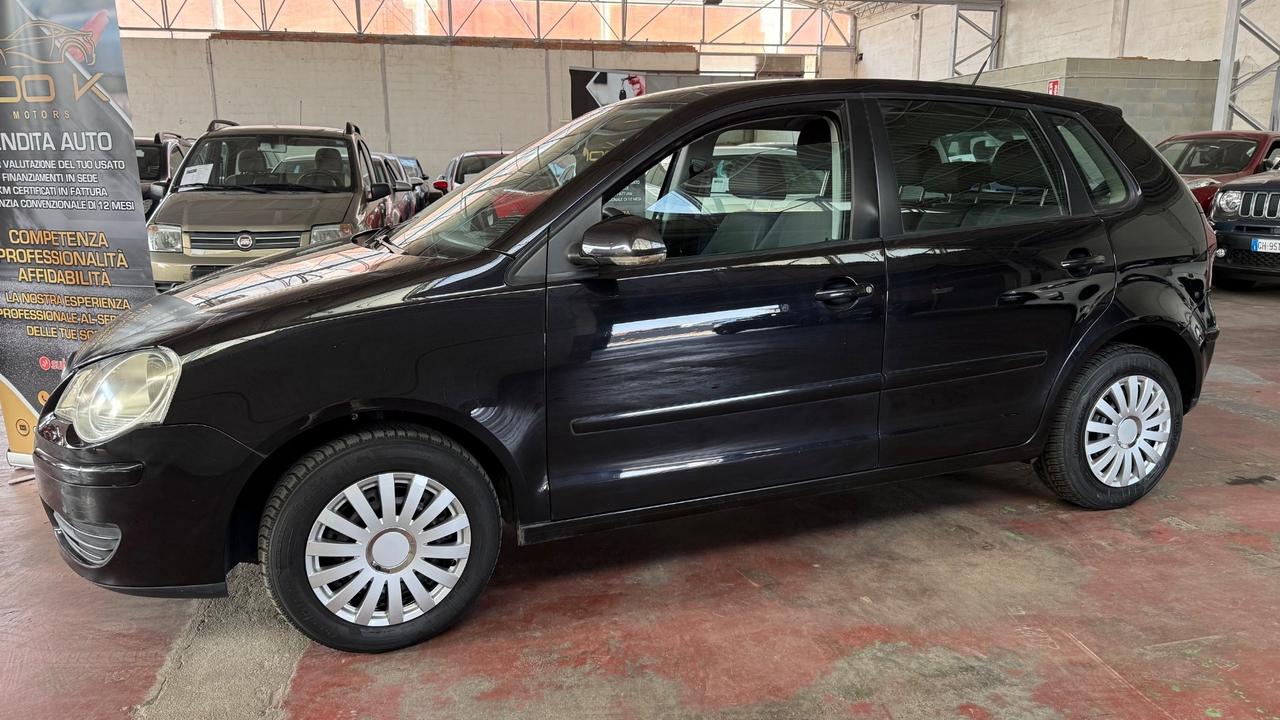 Volkswagen Polo 1.4/75CV 16V 5p. aut. Comfortline