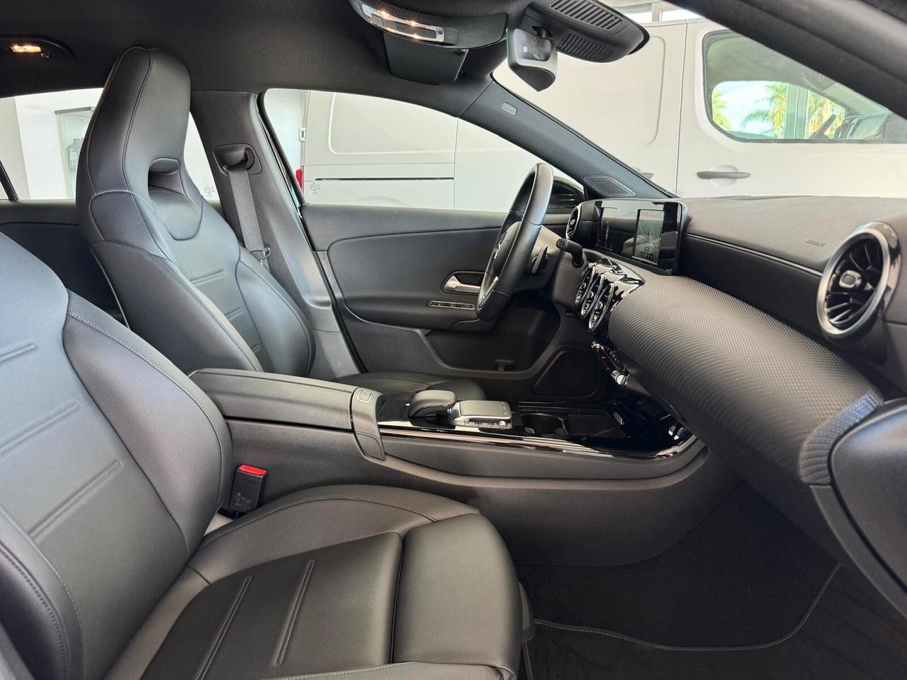Mercedes-benz A 180 d Automatic Business
