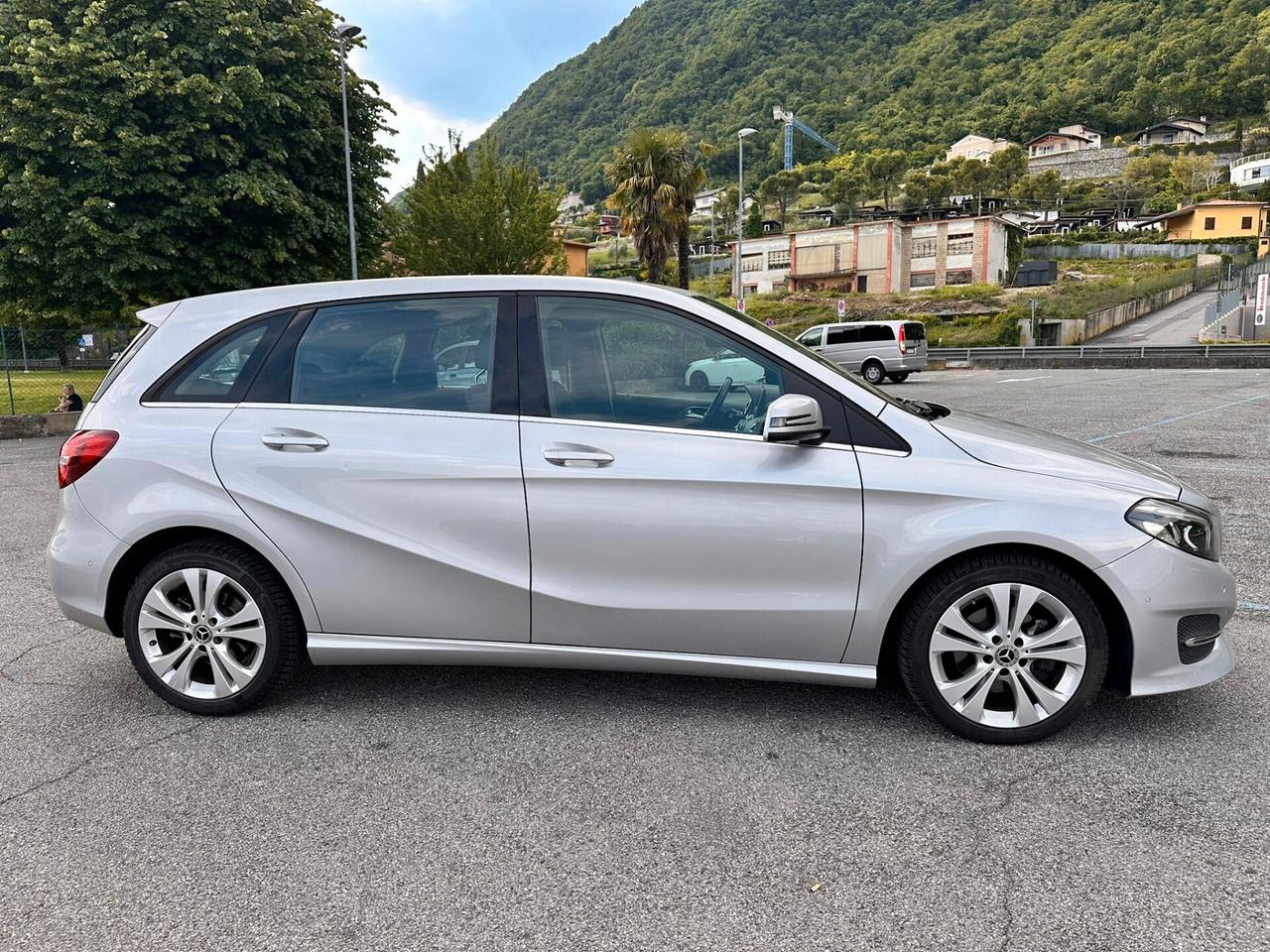Mercedes-benz B 200 180 d Automatic Sport