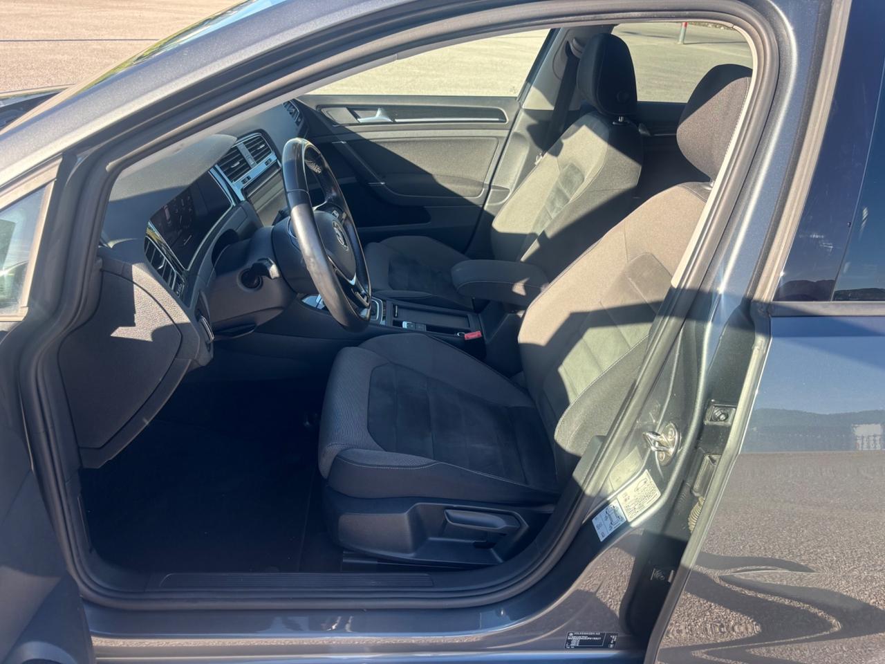 Volkswagen Golf 1.6 TDI 110 CV DSG 5p. Highline BlueMotion Technology