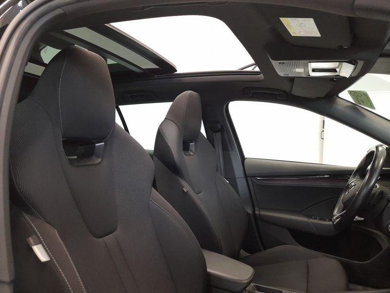 Škoda Octavia 2.0 TDI EVO 110KW SPORTLINE DSG 4WD