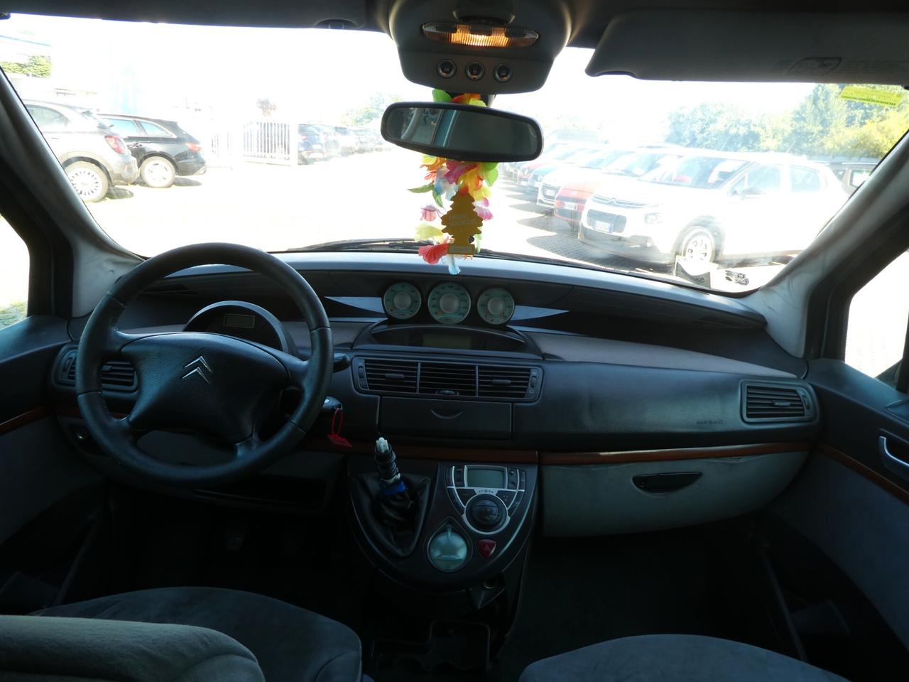 Citroen C8 2.2 HDi FAP Elegance OK NEOPATENTATI