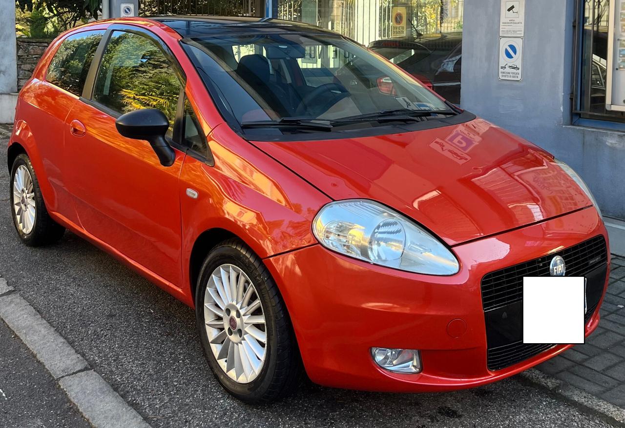 FIAT GRANDE PUNTO 1.3 MJET - 3 PORTE - ANCHE PER NEOPATENTATI