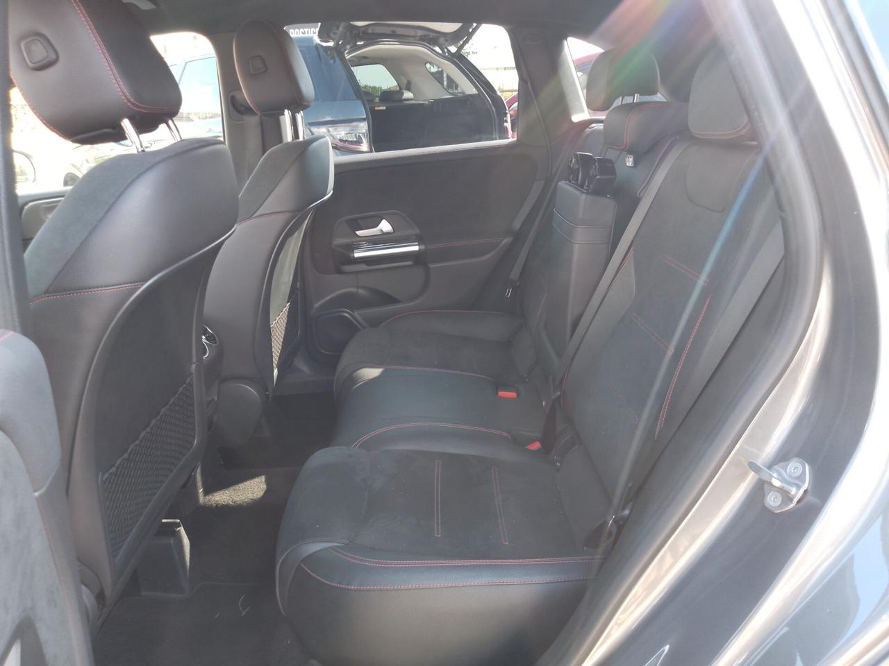 Mercedes-benz B 180 d Automatic AMG Line Premium Plus