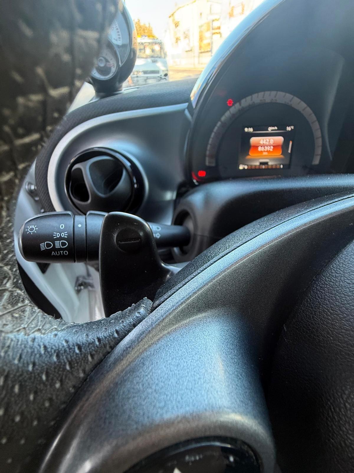 Smart ForFour 70 1.0 Prime