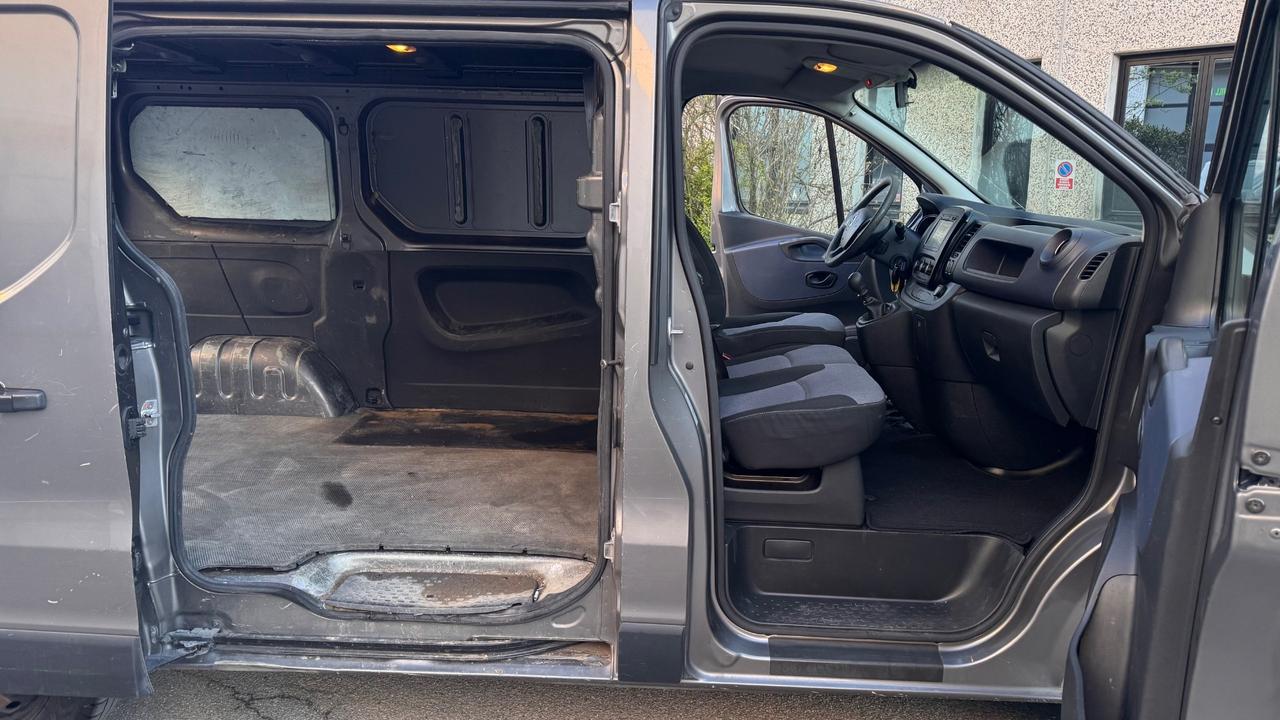 Opel Vivaro 27 1.6Bi Turbo 140CV EcoFLEX PC-TN Furgone
