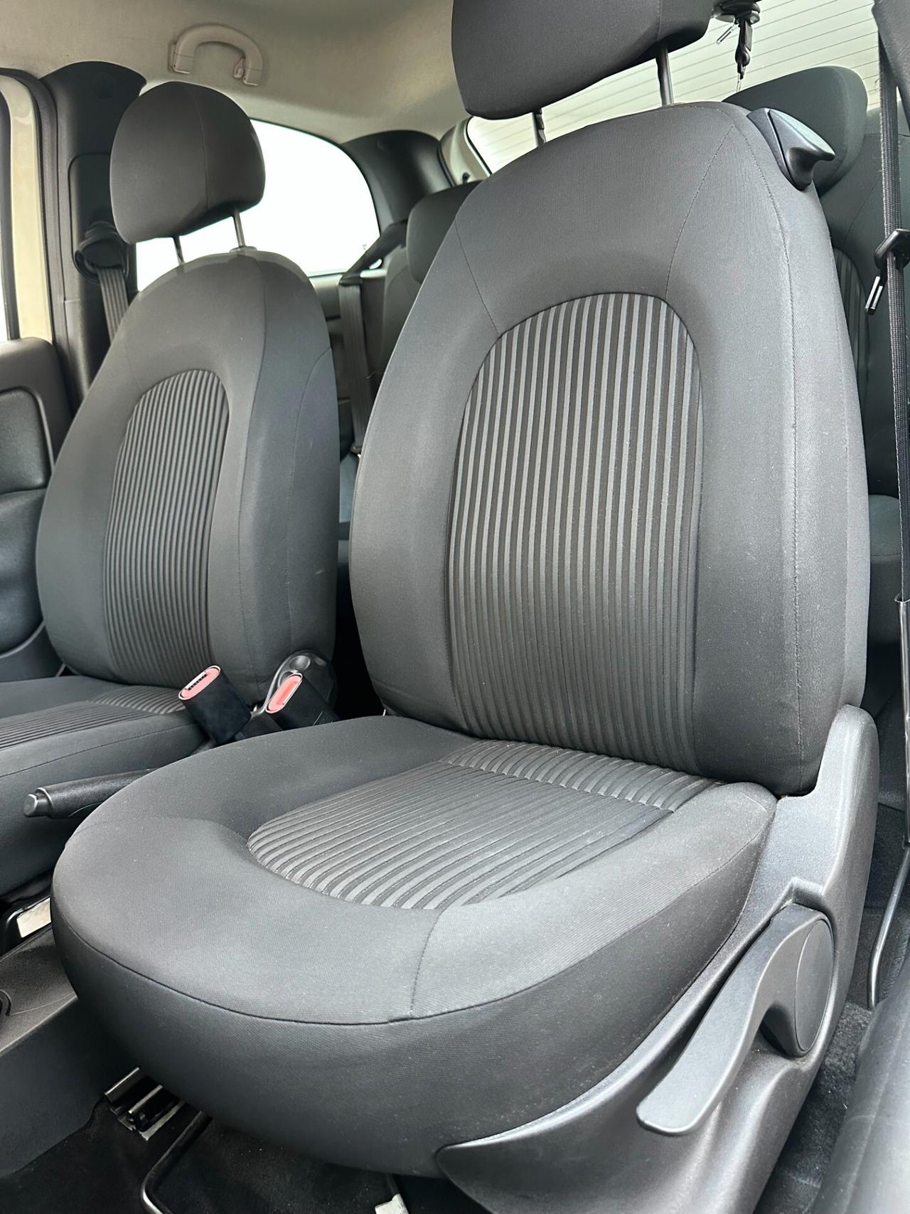 Lancia Ypsilon 1.2 Benz (Euro 5A), neopa, uni propriet, impeccabile