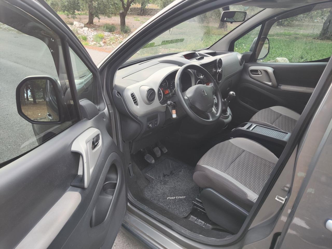 Peugeot Partner Tepee 1.6 HDi 112CV Outdoor