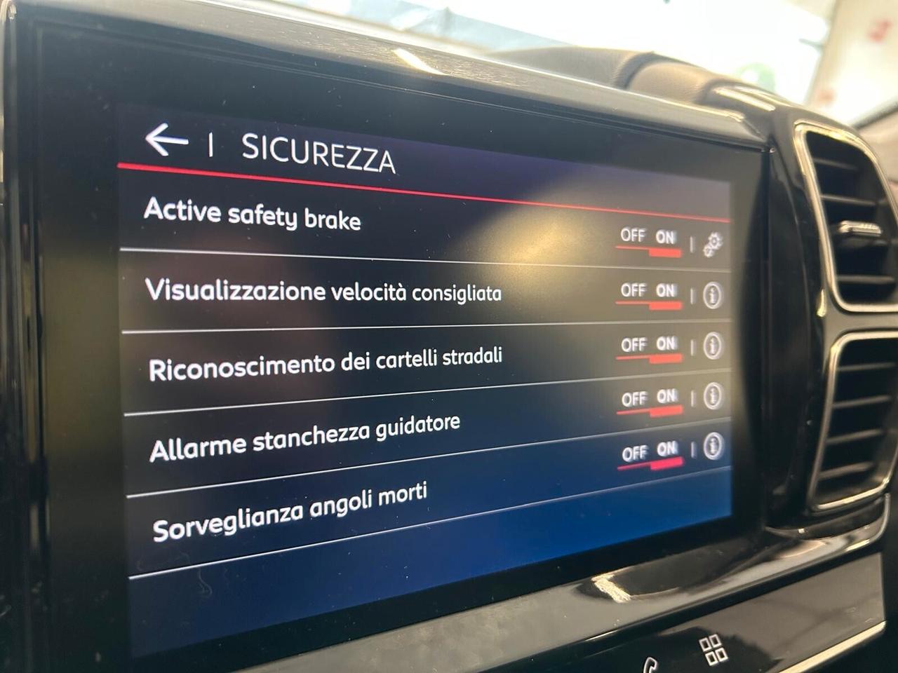 Citroen C5 Aircross SHINE BlueHDi 130 N1 6mt SPOTICAR