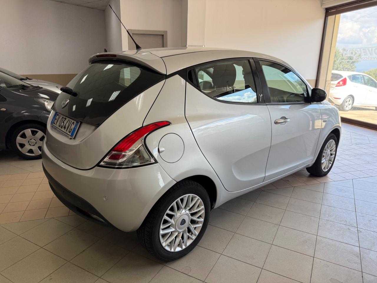 Lancia Ypsilon 1.3 MJT 16V 95 CV 5 porte S&S Platinum