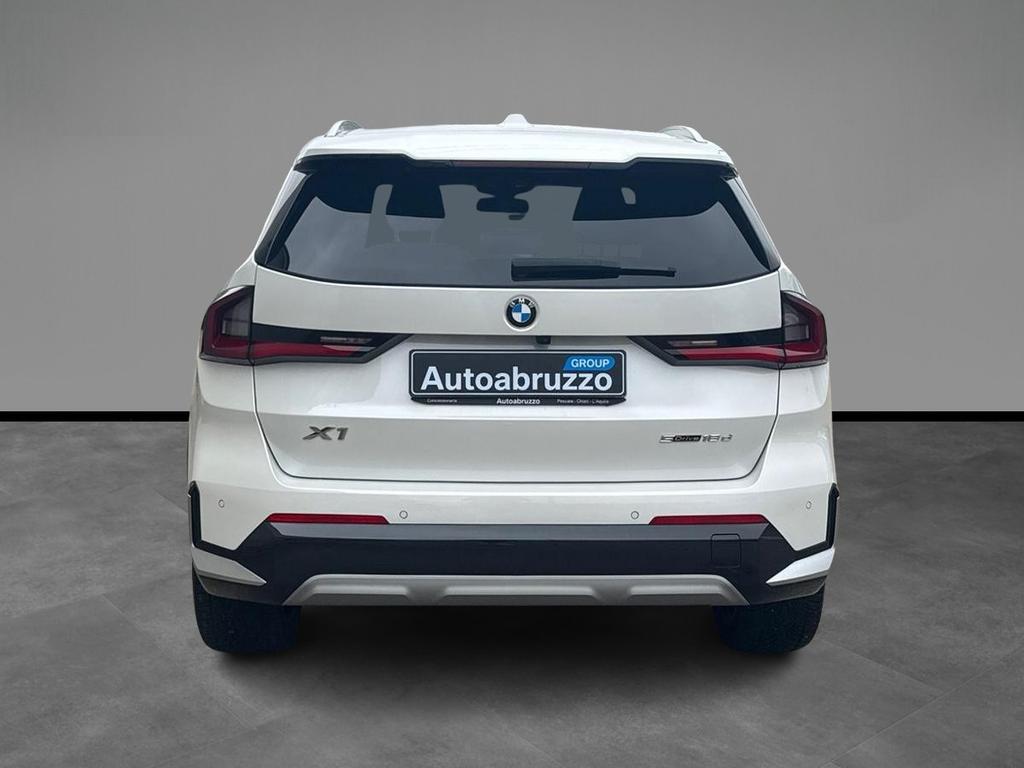 BMW X1 18 d xLine sDrive DCT