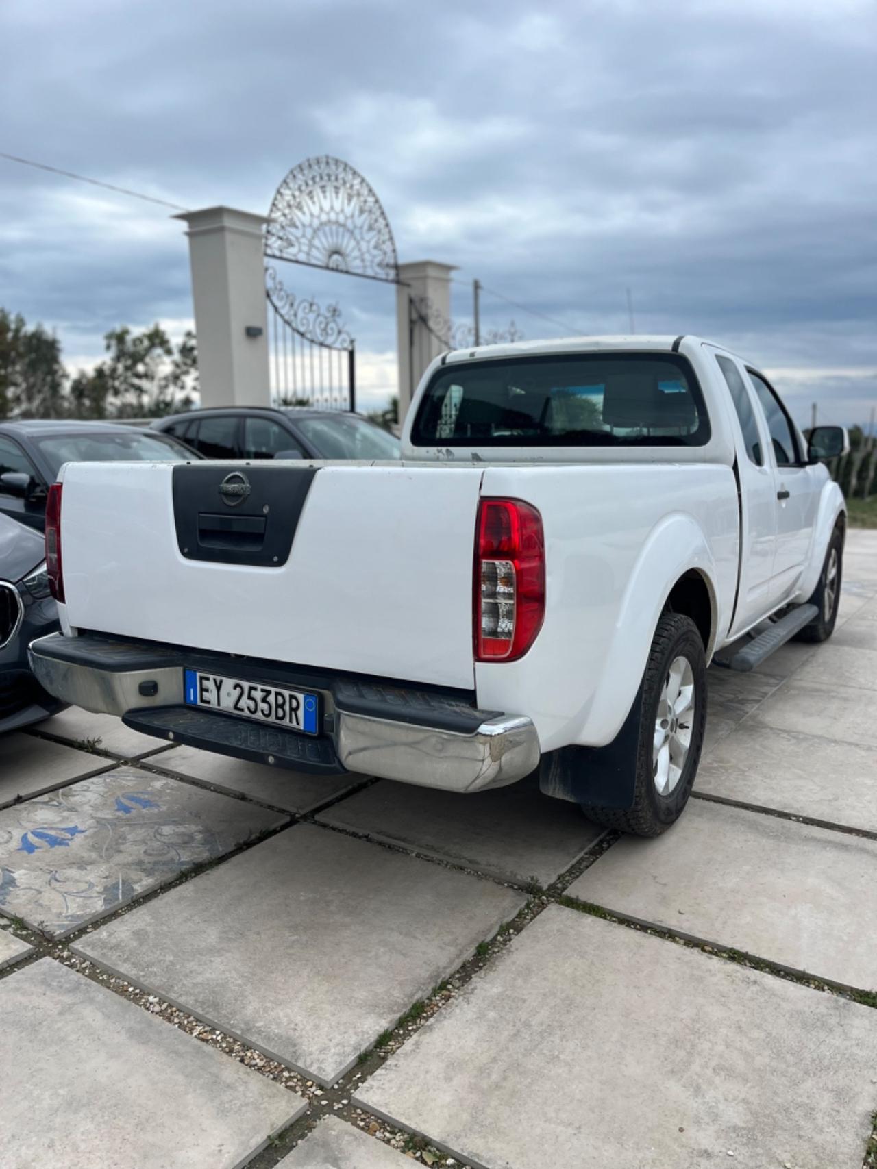 Nissan Navara 2.5 dCi 190CV 2 porte King Cab Sport