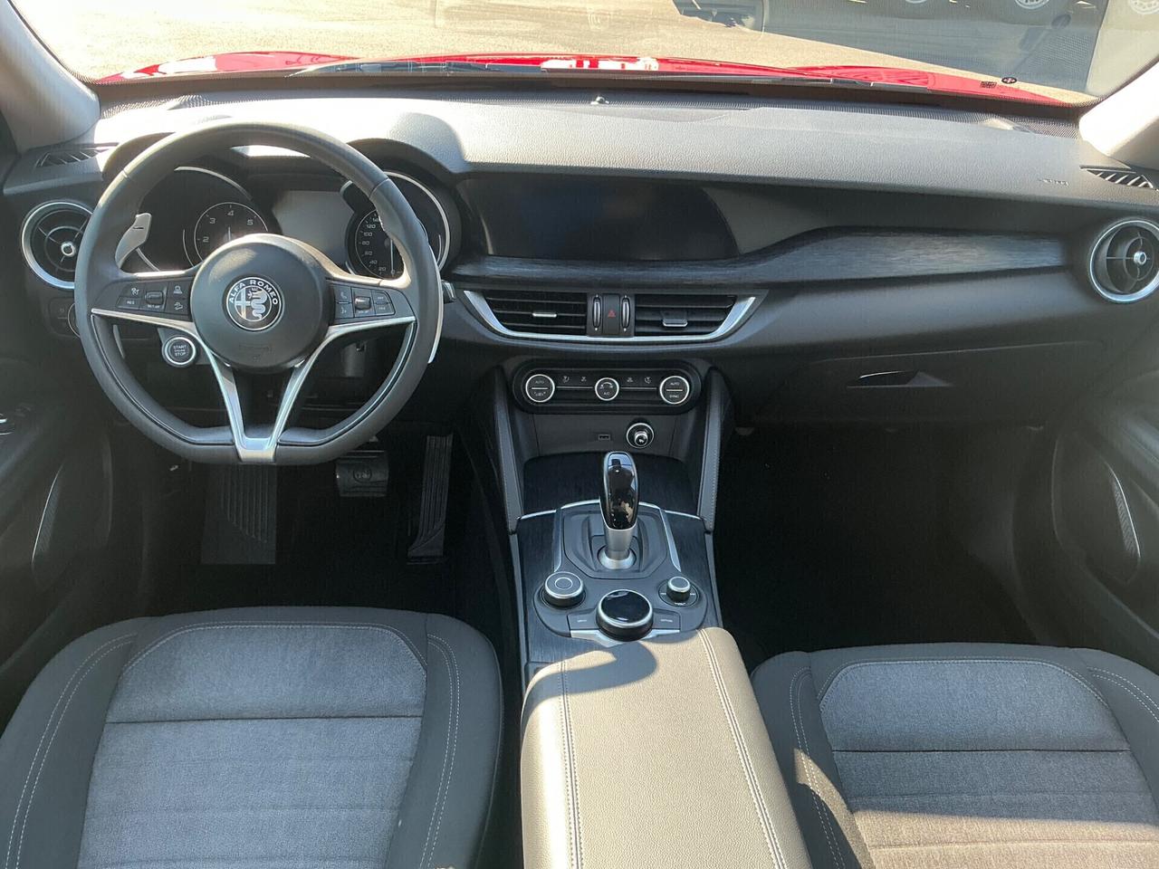 Alfa Romeo Stelvio 2.2 Turbodiesel 160 CV AT8 RWD 2019