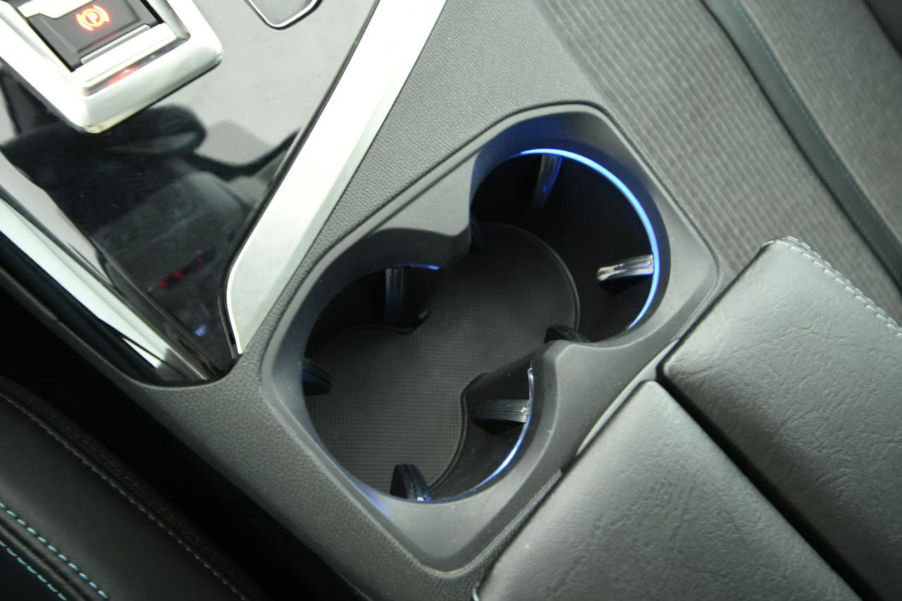 PEUGEOT 5008 1.5 bluehdi Allure Pack s&s 130cv eat8 7P.TI CAMERA+APP CONNECT