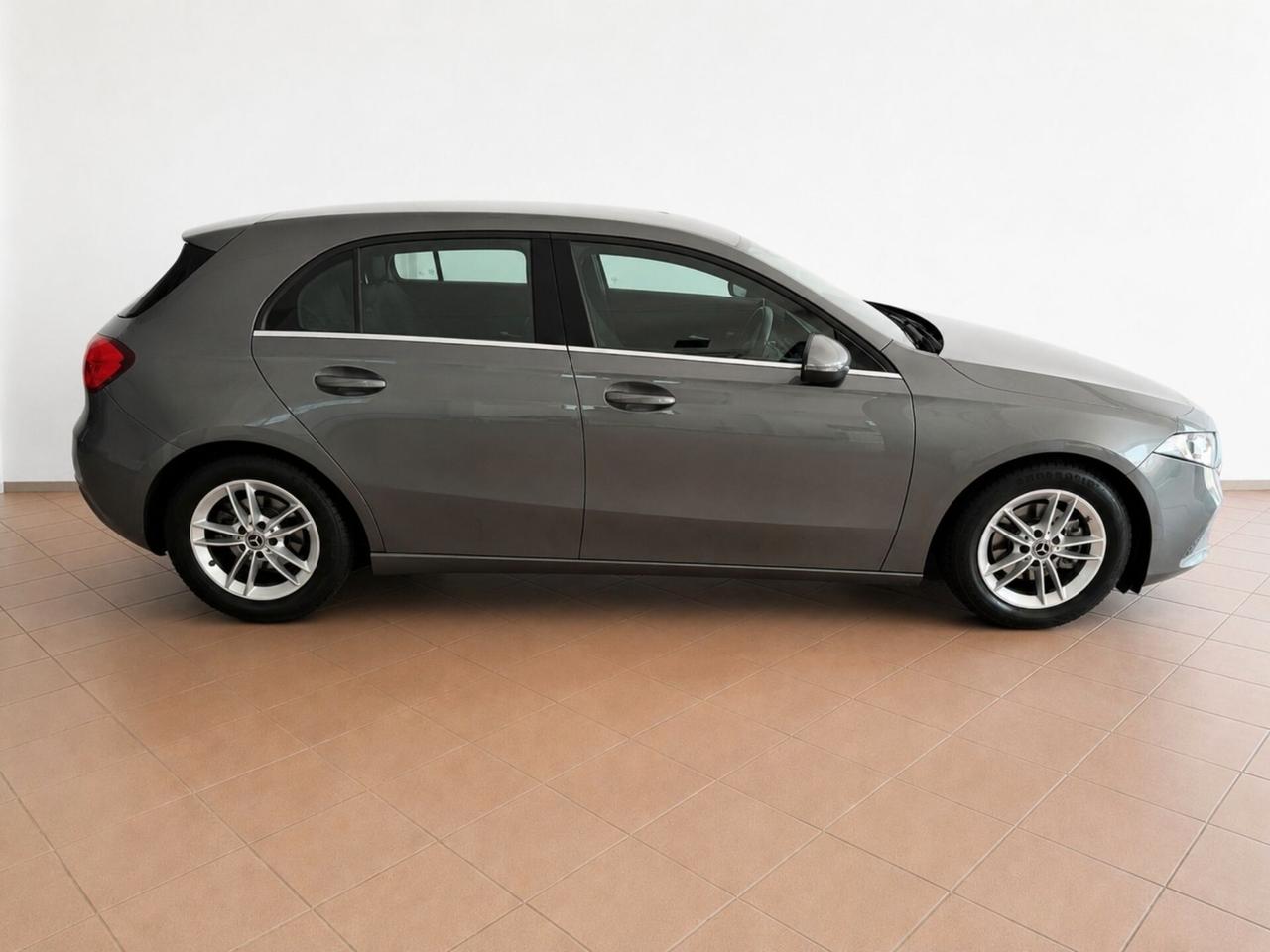 Mercedes-benz A 180 d Automatic Business