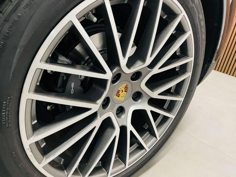 Porsche Cayenne 3.0 V6