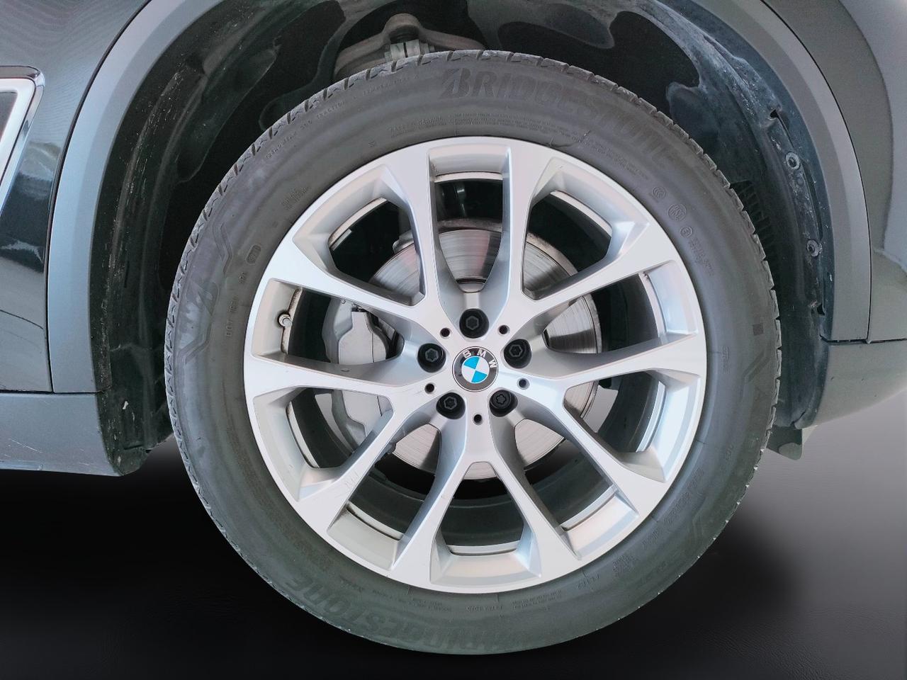 BMW X5 G05 2018 - X5 xdrive25d xLine auto