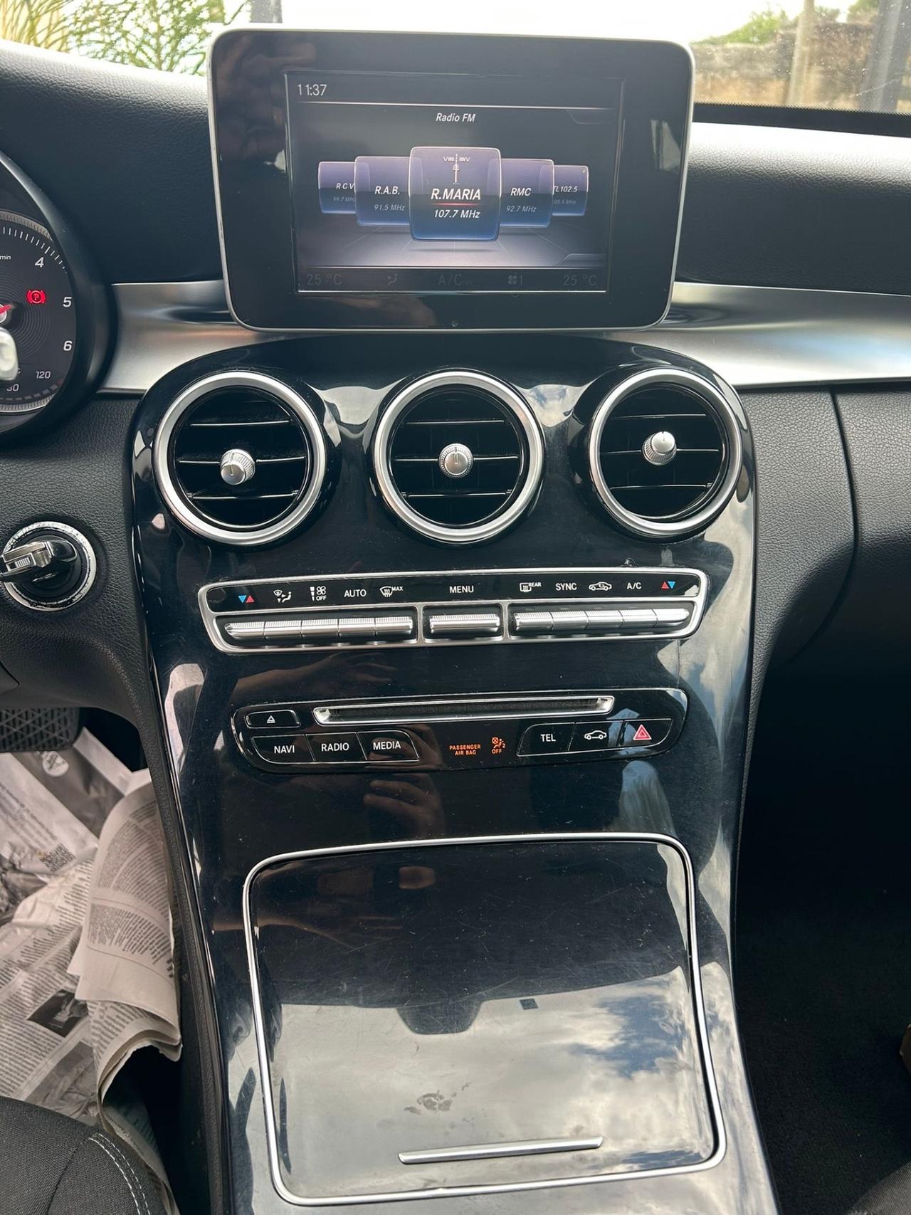 Mercedes-benz C 180 d Auto Premium