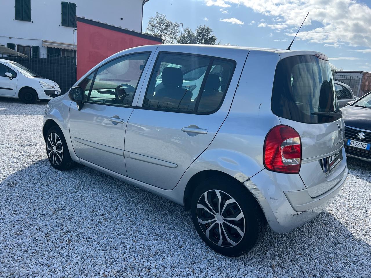 Renault Modus Grand 1.2 16V Live