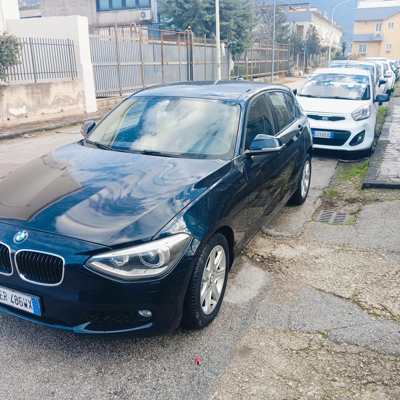 Bmw 120 120d 5p. Urban