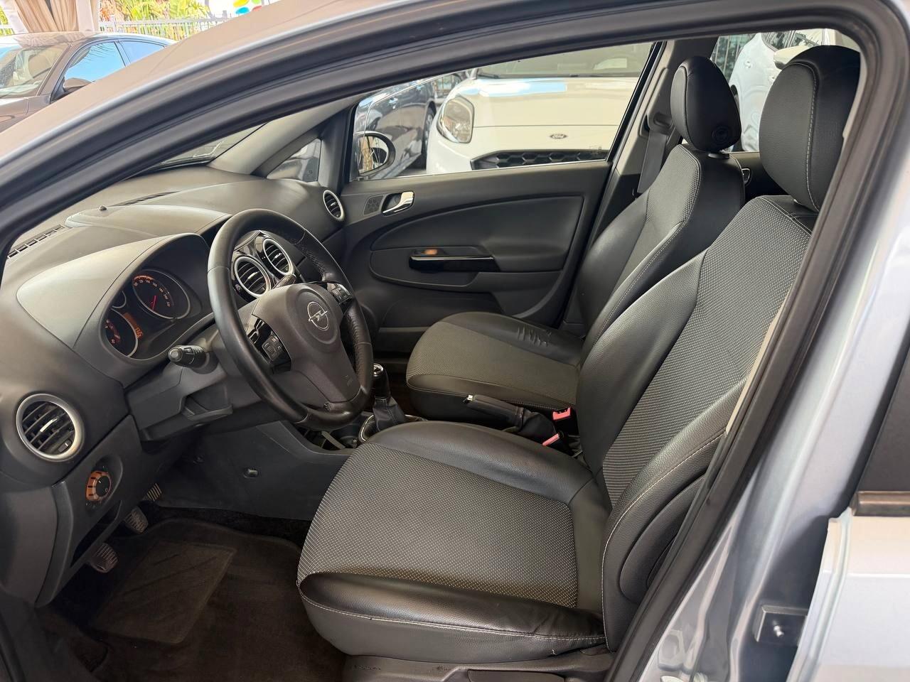 Opel Corsa 2010 1.3 75 5pt Targhe nuove