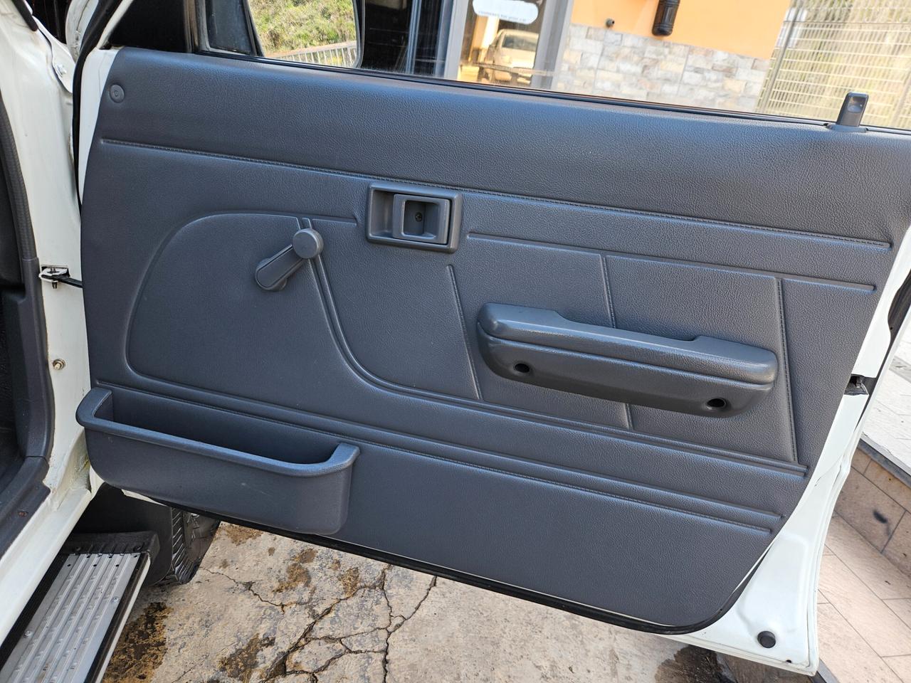 Toyota Hilux 2.4 diesel 4 porte LN 105 Pick-up