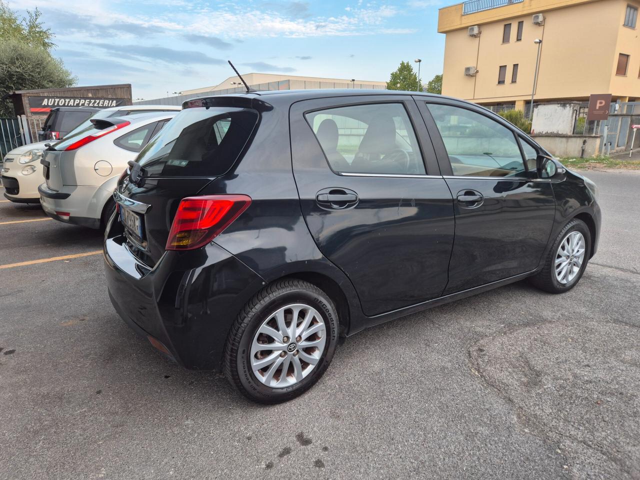 Toyota Yaris 1.0 5 porte Lounge POCHISSIMI KM!!!!!!!